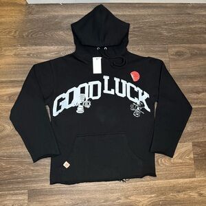 Unisex‎ Black Sweater with Cozy “Good Luck”  Knit Design Size Small